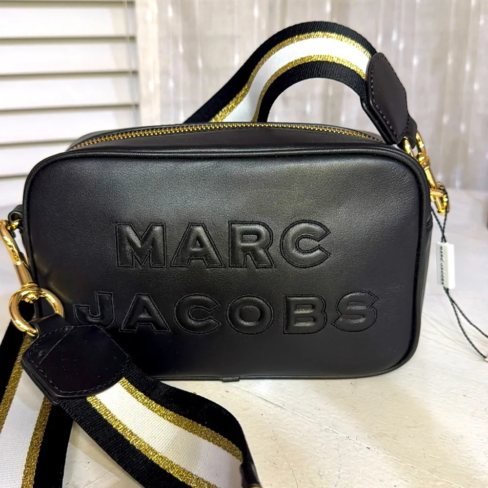 $395 MARC JACOBS Black Flash Leather Crossbody Bag w extra Gold Chain Strap - Picture 1 of 15